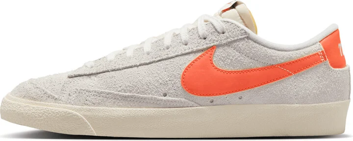 Nike Men's Blazer Low '77 Premium Shoes in White | HF3158-100