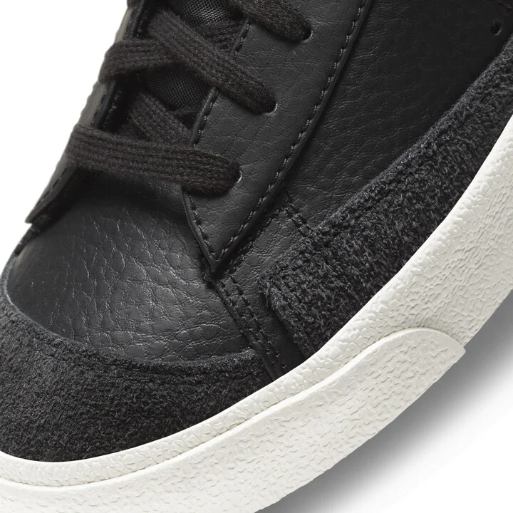 Nike Men's Blazer Mid '77 Vintage Shoes in Black | BQ6806-002 - Image 8