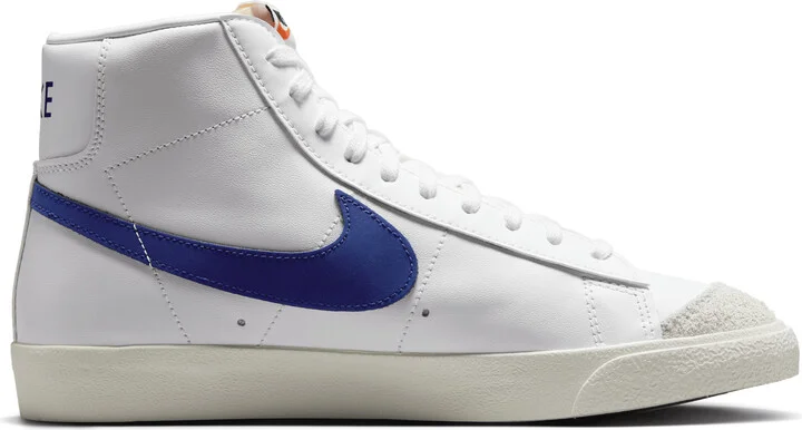 Nike Men's Blazer Mid '77 Vintage Shoes in White | BQ6806-132 - Image 3