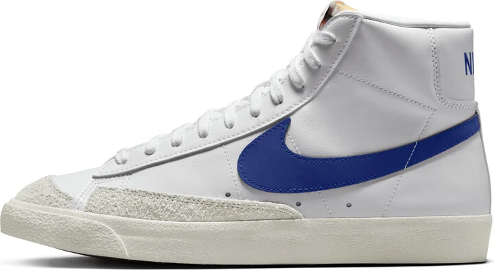 Nike Men's Blazer Mid '77 Vintage Shoes in White | BQ6806-132