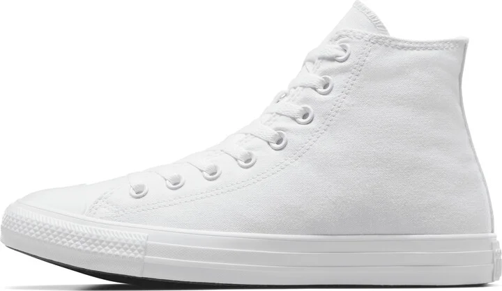 Nike Men's Chuck Taylor All Star Canvas Shoes in White | 1U646F-137