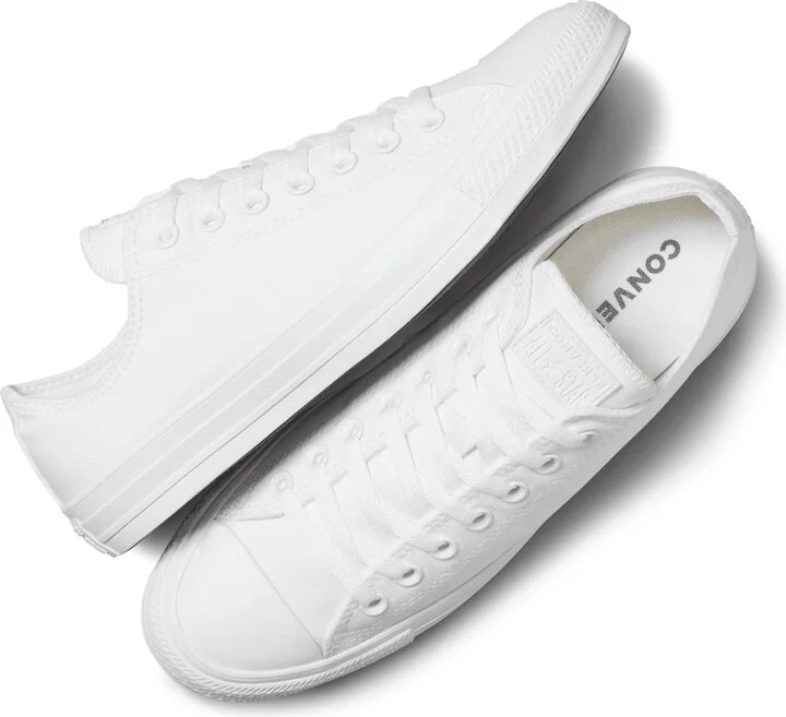 Nike Men's Chuck Taylor All Star Canvas Shoes in White | 1U647F-137 - Image 4