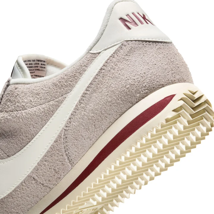 Nike Men's Cortez SE Suede Shoes in Grey | HF3142-001 - Image 8