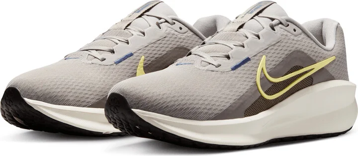 Nike Men's Downshifter 13 Road Running Shoes in Grey | FD6454-011 - Image 5