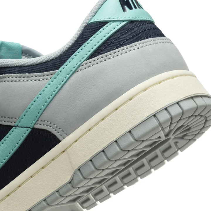 Nike Men's Dunk Low Retro Premium Shoes in Grey | FB8895-001 - Image 8