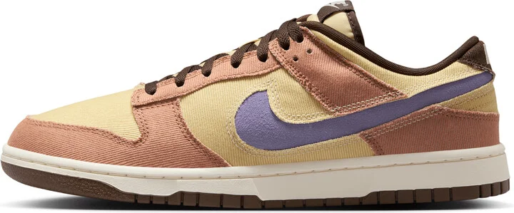 Nike Men's Dunk Low Retro SE Shoes in Brown | HF3141-200