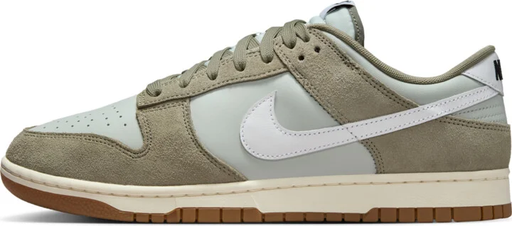 Nike Men's Dunk Low Retro SE Shoes in Grey | IB6399-002