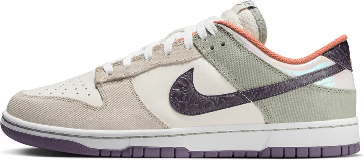 Nike Men's Dunk Low Retro SE Shoes in White | HV5750-133