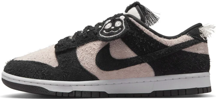 Nike Men's Dunk Low Retro SE Shoes in White | IB2990-100
