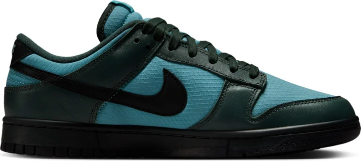 Nike Men's Dunk Low Retro SE Winterized Shoes in Green | FZ3052-300 - Image 3