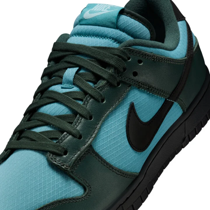 Nike Men's Dunk Low Retro SE Winterized Shoes in Green | FZ3052-300 - Image 7