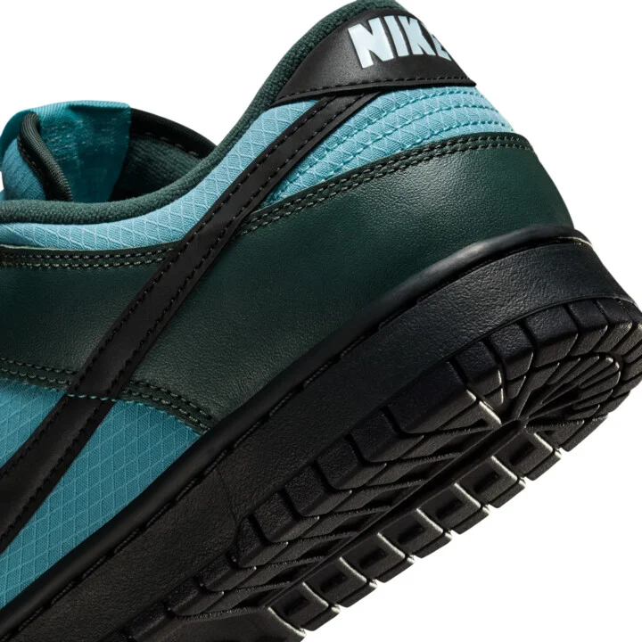 Nike Men's Dunk Low Retro SE Winterized Shoes in Green | FZ3052-300 - Image 8