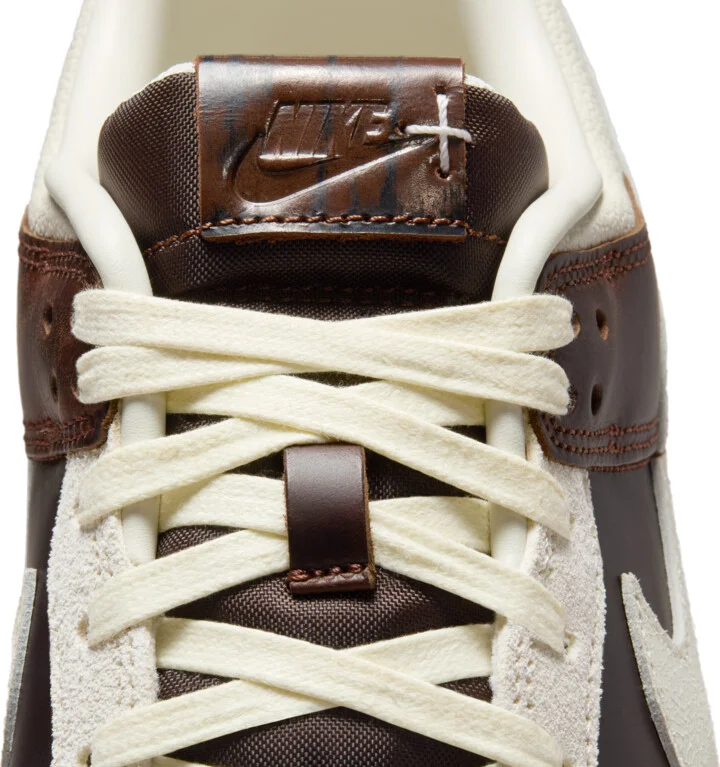 Nike Men's Dunk Low Retro Shoes in Brown | IH7333-200 - Image 9