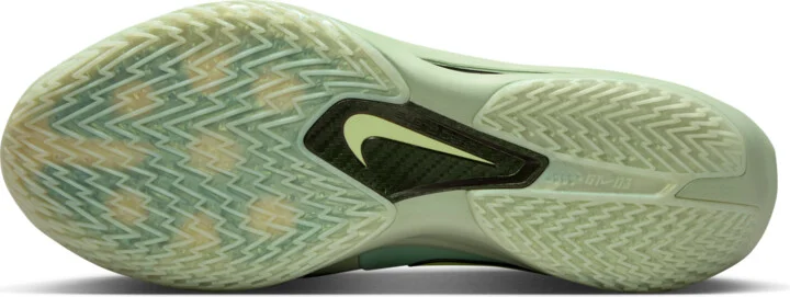 Nike Men's G.T. Cut 3 Turbo Basketball Shoes in Green | HV9918-300 - Image 2