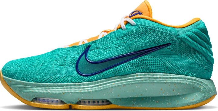 Nike Men's G.T. Hustle 3 "Victor Wembanyama" Basketball Shoes in Green | IF2520-300