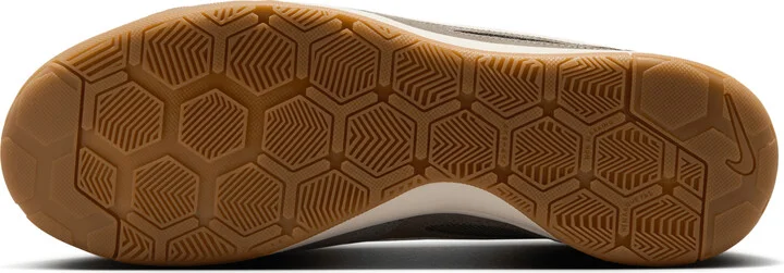 Nike Men's Gato Shoes in Green | HQ6020-301 - Image 2