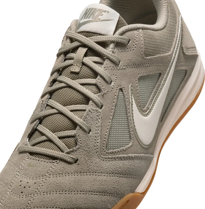 Nike Men's Gato Shoes in Green | HQ6020-301 - Image 7