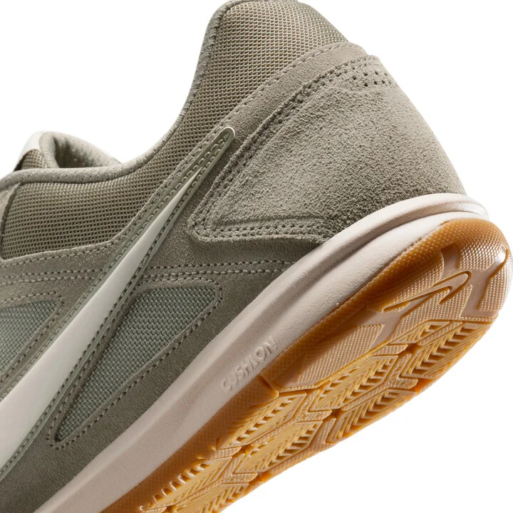 Nike Men's Gato Shoes in Green | HQ6020-301 - Image 8