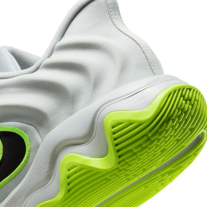 Nike Men's Giannis Immortality 4 Basketball Shoes in Grey | FQ3680-007 - Image 8