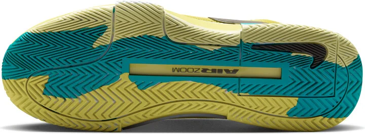 Nike Men's GP Challenge 1 Premium Hard Court Tennis Shoes in Green | HF1173-300 - Image 2
