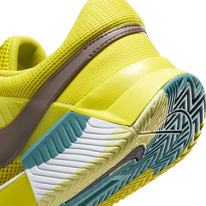 Nike Men's GP Challenge 1 Premium Hard Court Tennis Shoes in Green | HF1173-300 - Image 8