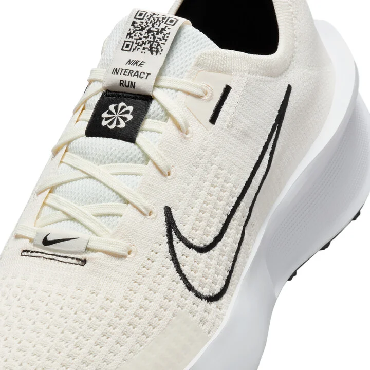 Nike Men's Interact Run Road Running Shoes in White | FD2291-106 - Image 7