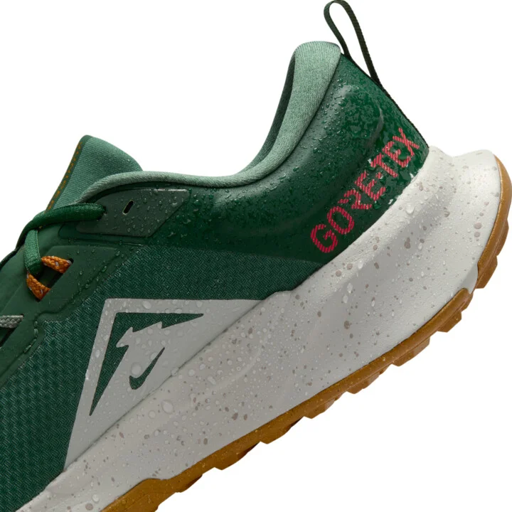 Nike Men's Juniper Trail 2 GORE-TEX Waterproof Trail Running Shoes in Green | HM9734-301 - Image 10