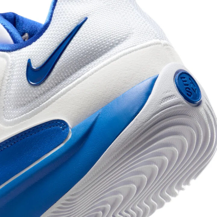 Nike Men's KD18 Basketball Shoes in White | IM0634-102 - Image 8