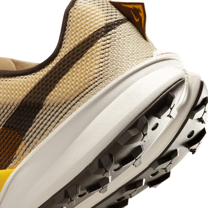 Nike Men's Kiger 10 Trail Running Shoes in Brown | FV3929-700 - Image 8