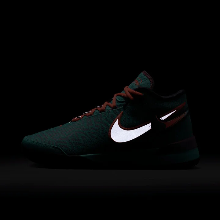 Nike Men's LeBron NXXT Genisus Basketball Shoes in Green | HF0712-300 - Image 10