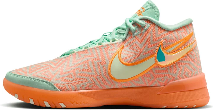 Nike Men's LeBron NXXT Genisus Basketball Shoes in Green | HF0712-301