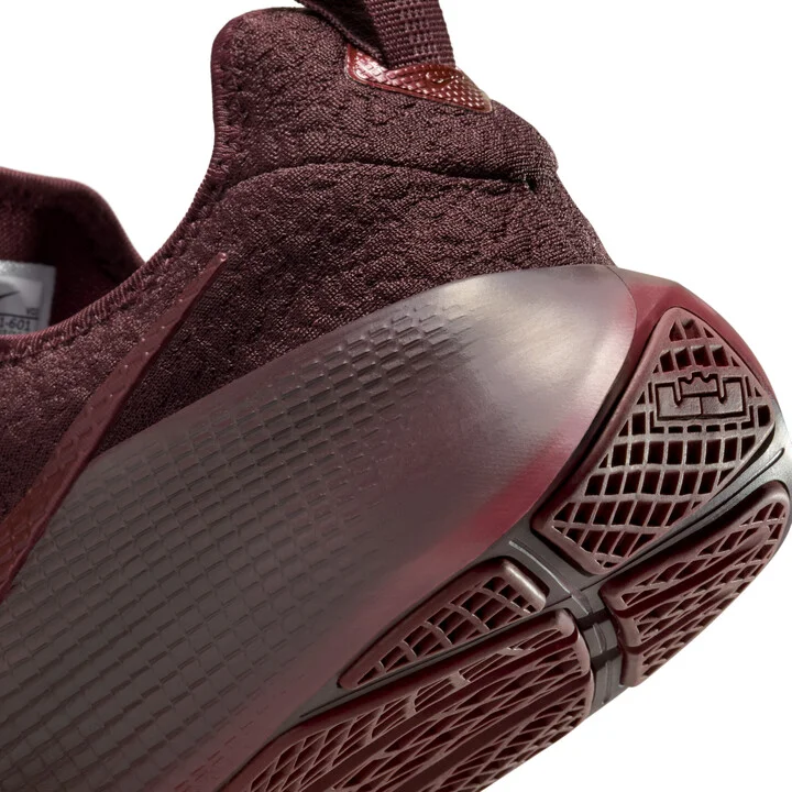 Nike Men's LeBron TR 1 Workout Shoes in Red | FJ6151-601 - Image 8