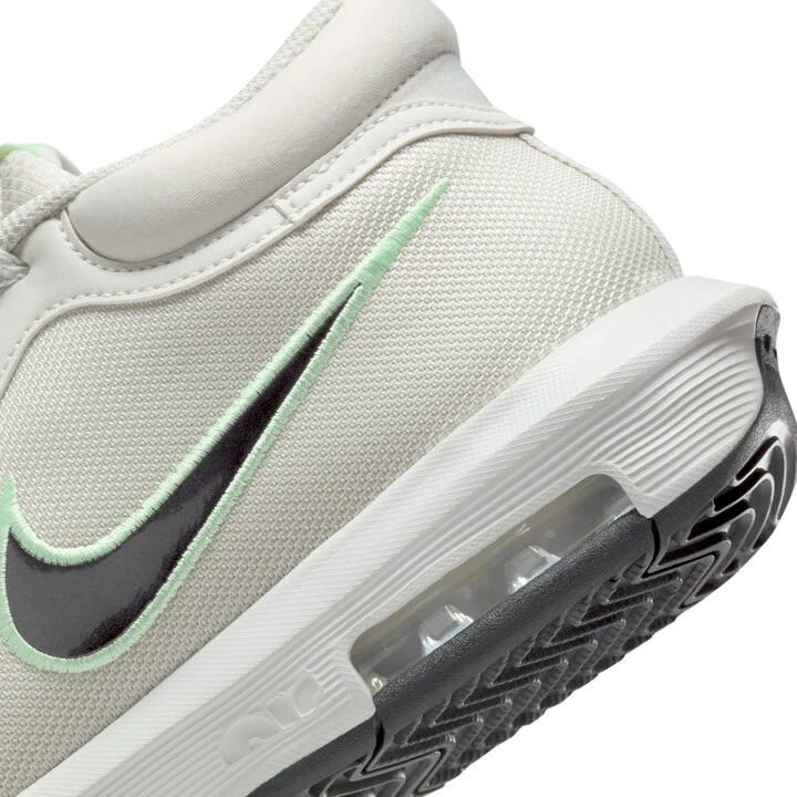 Nike Men's LeBron Witness VIII Basketball Shoes in Grey | HQ2139-002 - Image 8