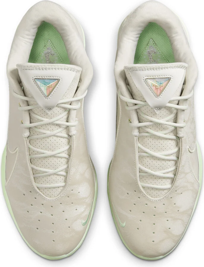 Nike Men's LeBron XXII Basketball Shoes in Grey | FZ1094-002 - Image 4