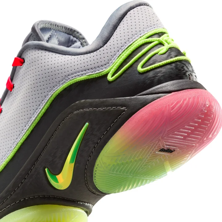 Nike Men's LeBron XXII Basketball Shoes in White | FZ1094-101 - Image 8