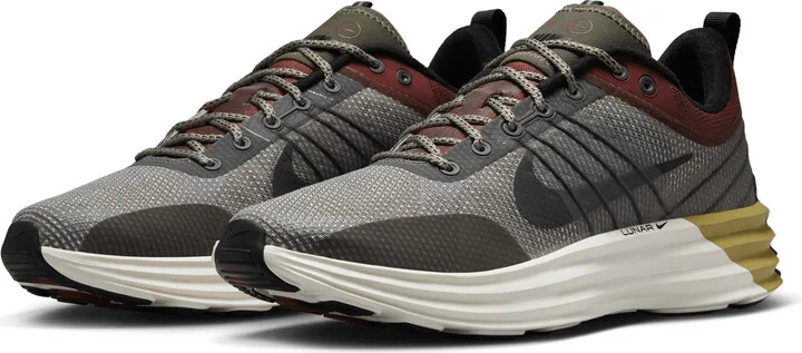 Nike Men's Lunar Roam SE Shoes in Green | FZ8116-300 - Image 5