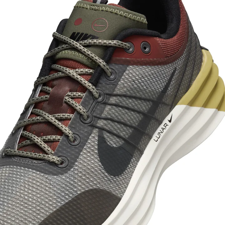 Nike Men's Lunar Roam SE Shoes in Green | FZ8116-300 - Image 7