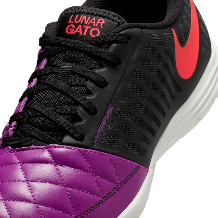 Nike Men's Lunargato II Indoor/Court Low-Top Soccer Shoes in Purple | 580456-502 - Image 7