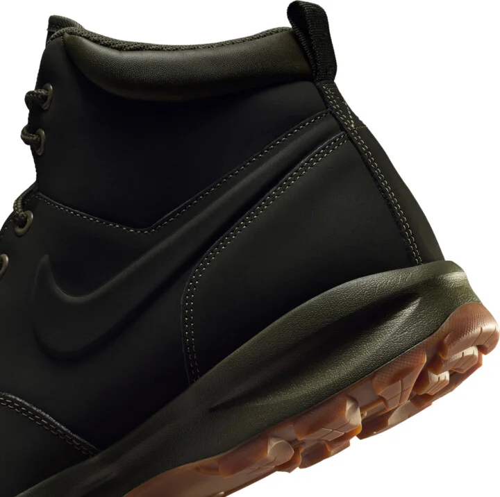 Nike Men's Manoa Leather Boots in Green | 454350-300 - Image 8