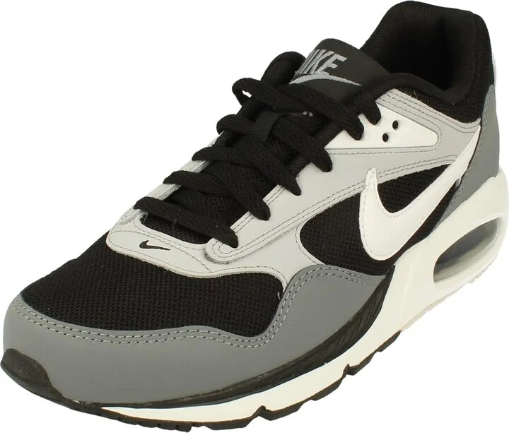 Nike Men's Max Correlate Shoe