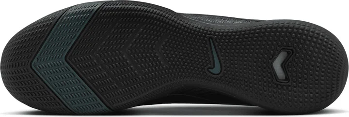 Nike Men's Mercurial Vapor 16 Academy Indoor/Court Low-Top Soccer Shoes in Black | FQ8434-002 - Image 2