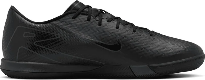Nike Men's Mercurial Vapor 16 Academy Indoor/Court Low-Top Soccer Shoes in Black | FQ8434-002 - Image 3