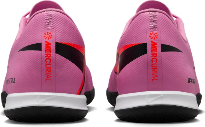 Nike Men's Mercurial Vapor 16 Academy Indoor/Court Low-Top Soccer Shoes in Pink | FQ8434-600 - Image 6