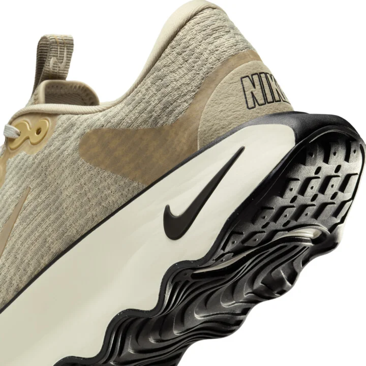 Nike Men's Motiva Walking Shoes in Brown | DV1237-200 - Image 8