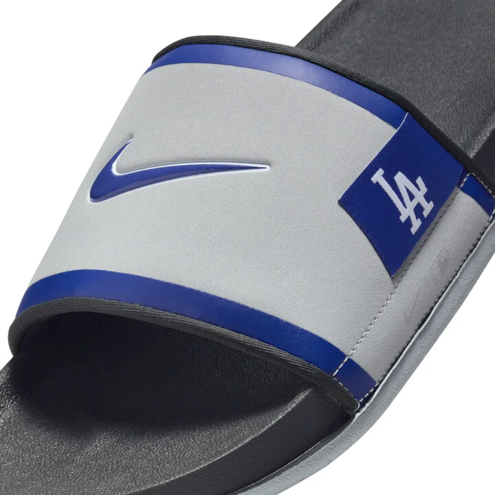 Nike Men's Offcourt (Los Angeles Dodgers) Offcourt Slides in Grey | FN3360-001 - Image 6