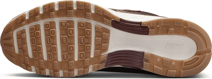 Nike Men's P-6000 SE Shoes in Brown | HF0015-200 - Image 2