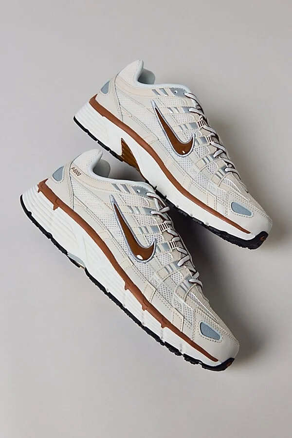 Nike Men's P-6000 Sneaker in Metallic Platinum/Pure Platinum/Metallic Silver - Image 3