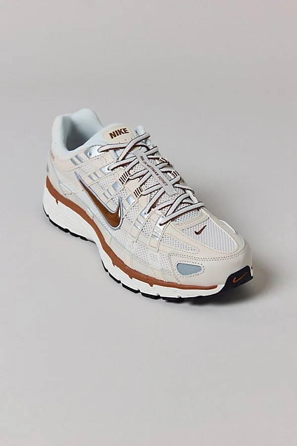 Nike Men's P-6000 Sneaker in Metallic Platinum/Pure Platinum/Metallic Silver - Image 5