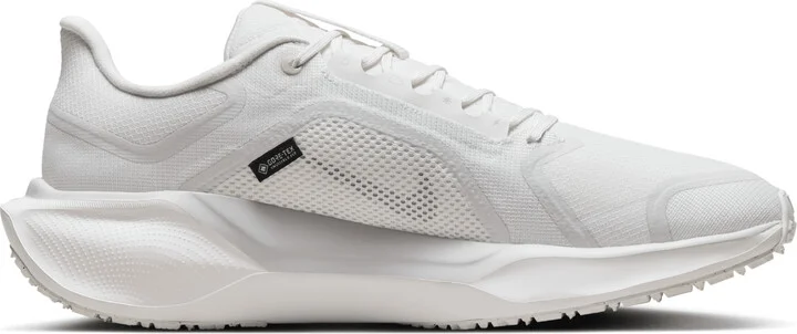 Nike Men's Pegasus 41 GORE-TEX Waterproof Road Running Shoes in White | FQ1356-101 - Image 3