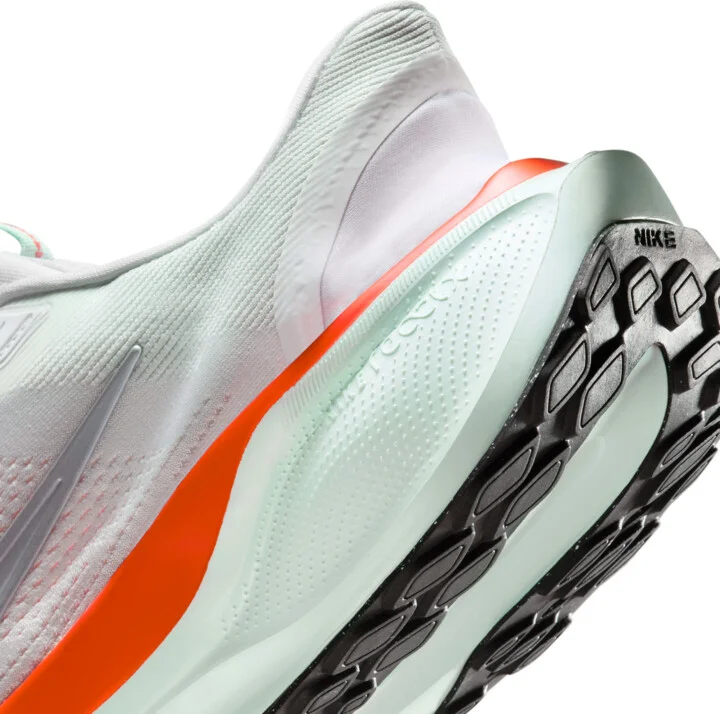 Nike Men's Pegasus EasyOn Road Running Shoes in White | FQ7837-103 - Image 9
